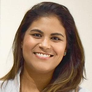Dra. Aline Arcoverde — Cirurgiã-Dentista